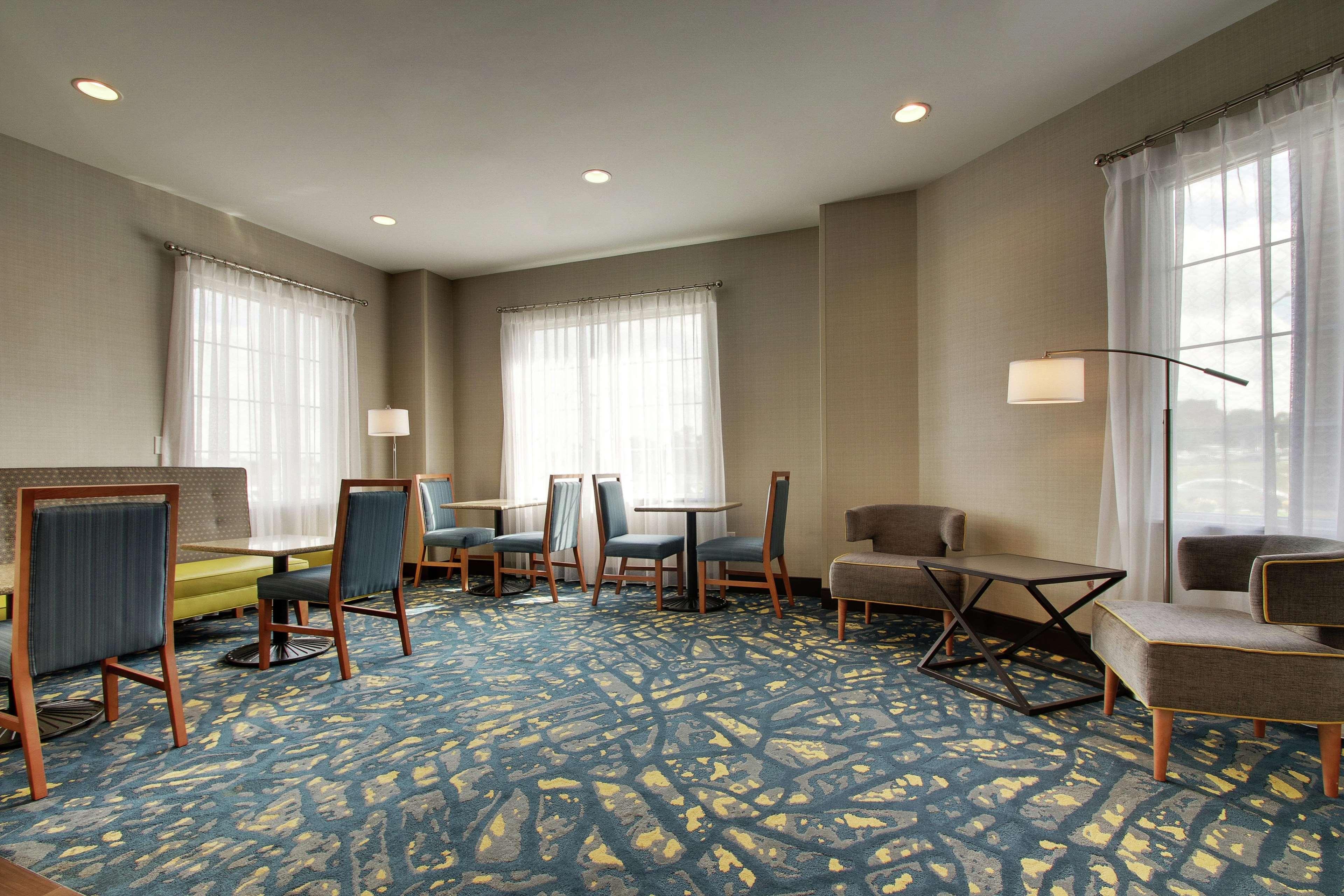 Hampton Inn-Pawtucket, Ri Екстериор снимка